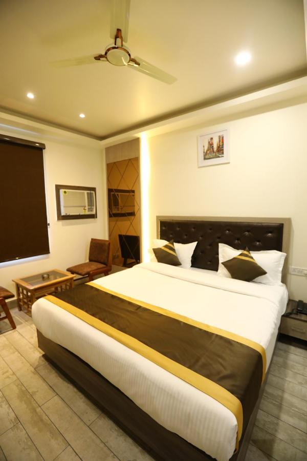 D Silverleaf Hotel 3*