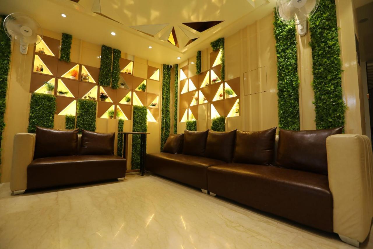 D Silverleaf Hotel
